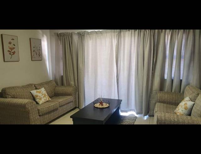 2 BEDROOM PROPERTY TO RENT IN DIE BULT